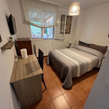Habitacion Con Bano Privado Boó de Piélagos Exterior foto